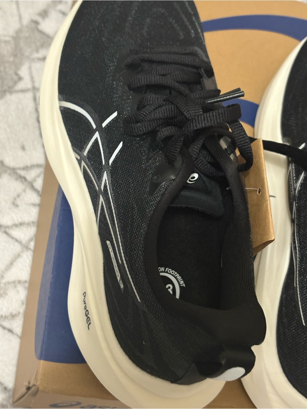 ASICS Women’s NEW NWT Black GT-2000 13 walk/running shoes. Size 8. - Picture 9 of 10